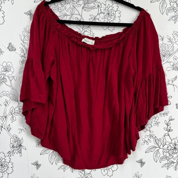 Red flowy blouse - Picture 1 of 5